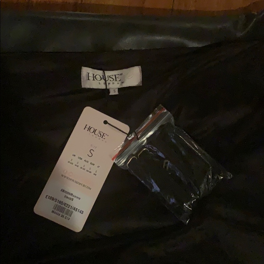 Leather Jacket - Picture 4 of 4